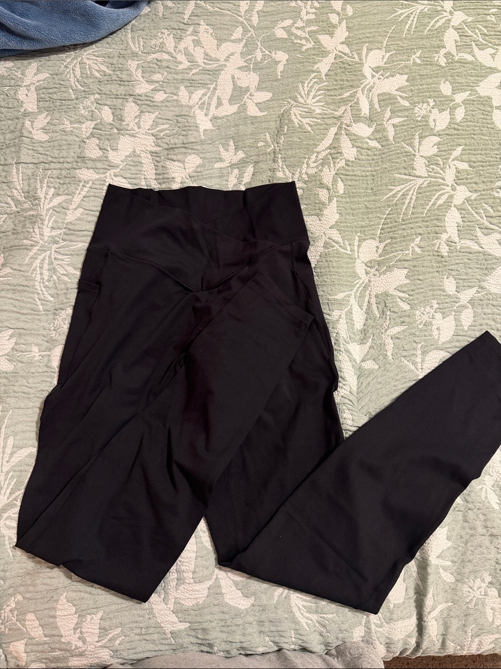 Women's Halara Leggings